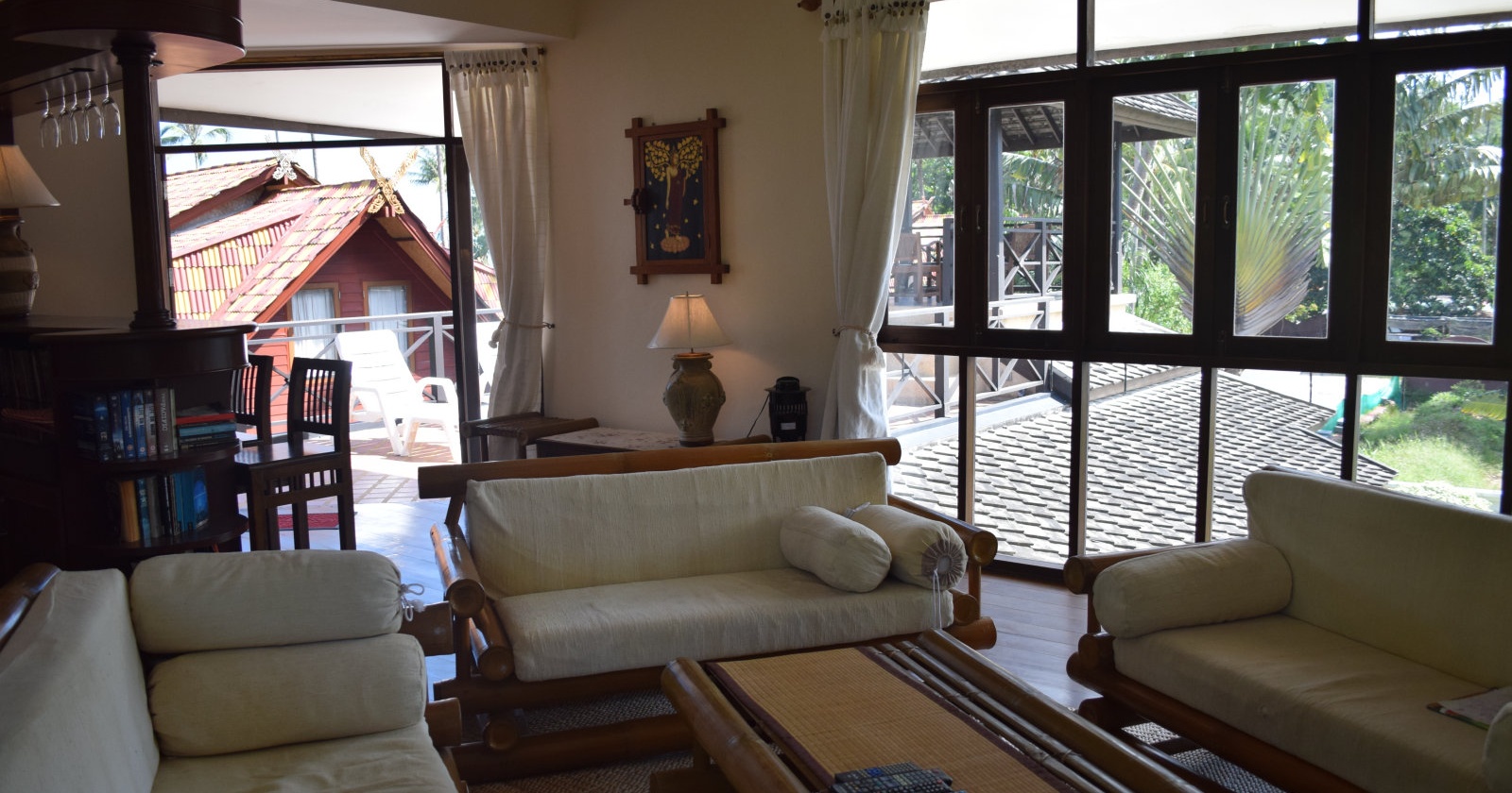 P9 Coconut Paradise Balinese Style 4 Bedroom Villa with Private Pool within Walled Garden