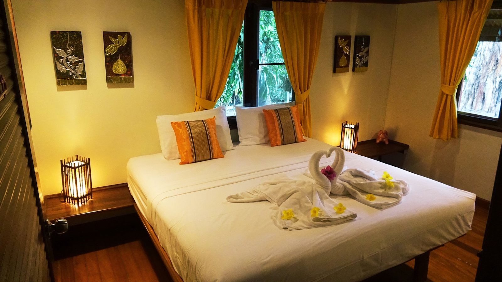 E2 Monsoon Villas Thai Style Beachside Villa